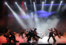 Khi cơn lũ đi qua, còn tình người ở lại